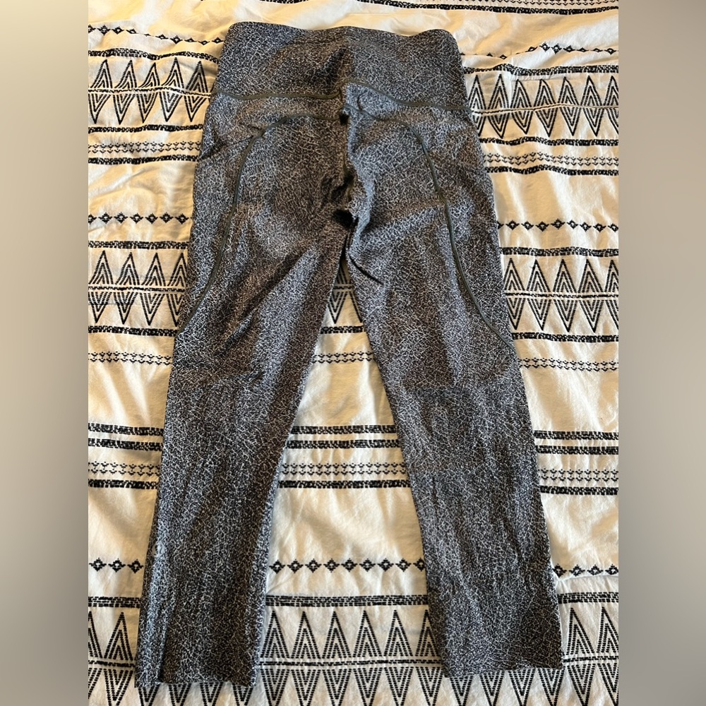 Lululemon Fast and Free Crop - Picture 2 of 2